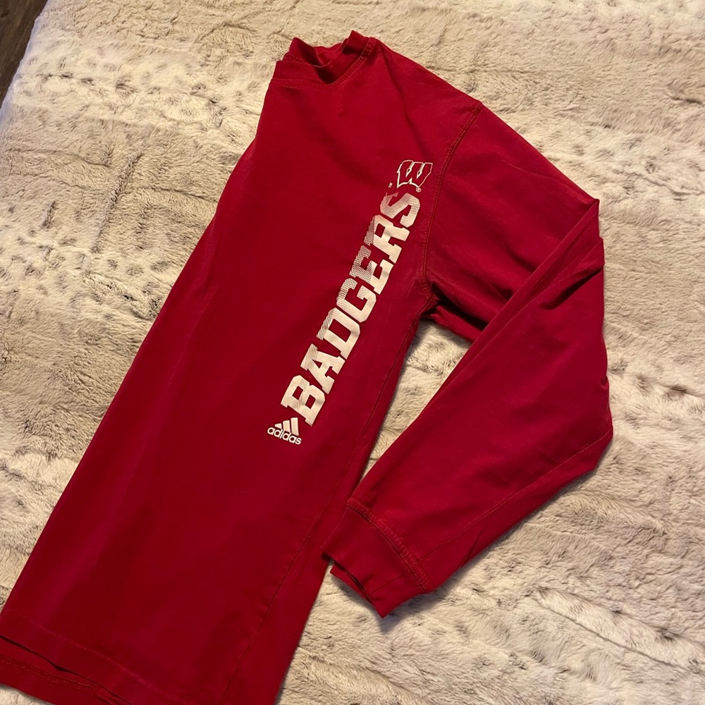 Adidas Wisconsin Badgers Long sleeve vintage t-shirt